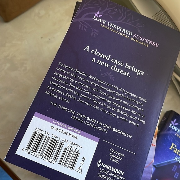 Love inspired inspirational romance & Lovr‎ inspired suspense - Picture 6 of 16